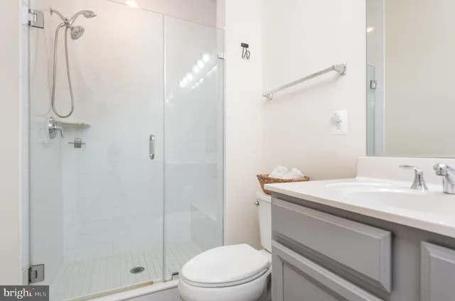 $555,000 | 6113 Camerons Ferry Drive, Haymarket, VA 20169