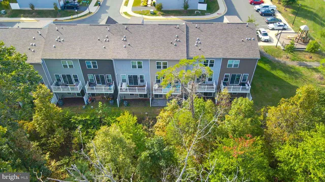 $555,000 | 6113 Camerons Ferry Drive, Haymarket, VA 20169