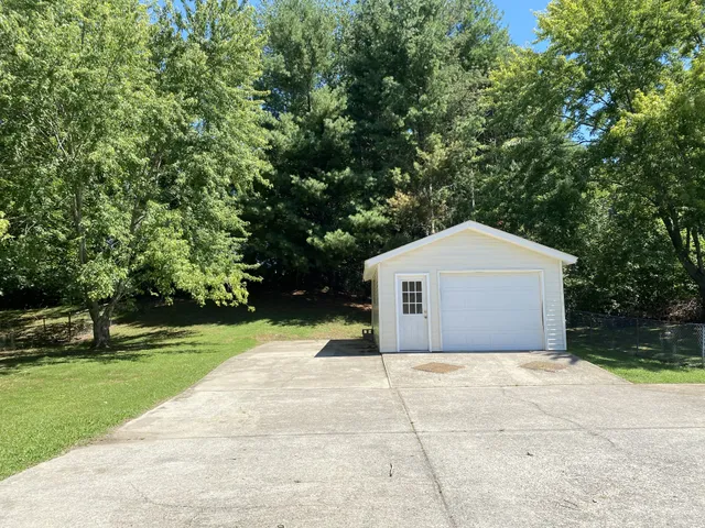 $1,395 | 405 Judy Lynn Drive, Clarksville, TN 37042