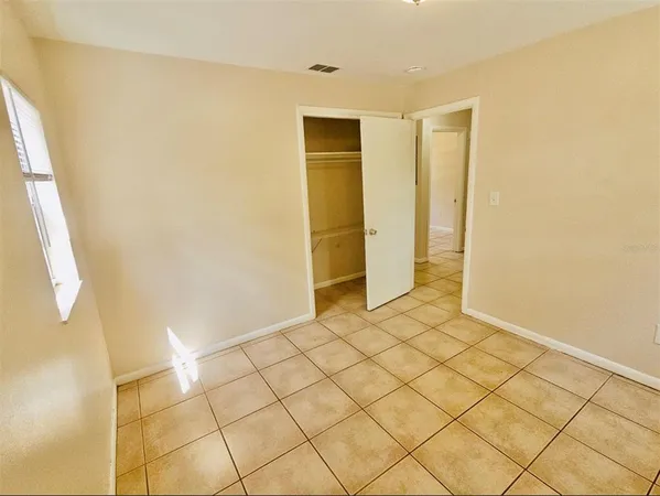$1,799 | 10011 North 23rd Street, Tampa, FL 33612