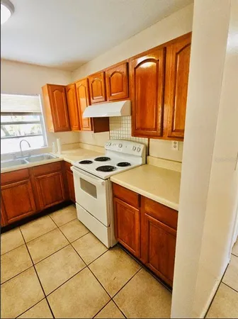 $1,799 | 10011 North 23rd Street, Tampa, FL 33612