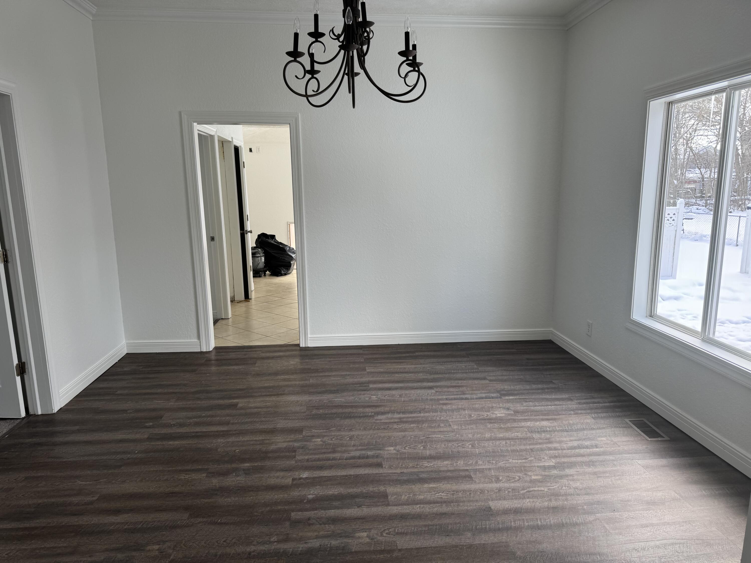 54 Maple Galesburg, MI 49053 - Photo 12 of 29 IMG_8885