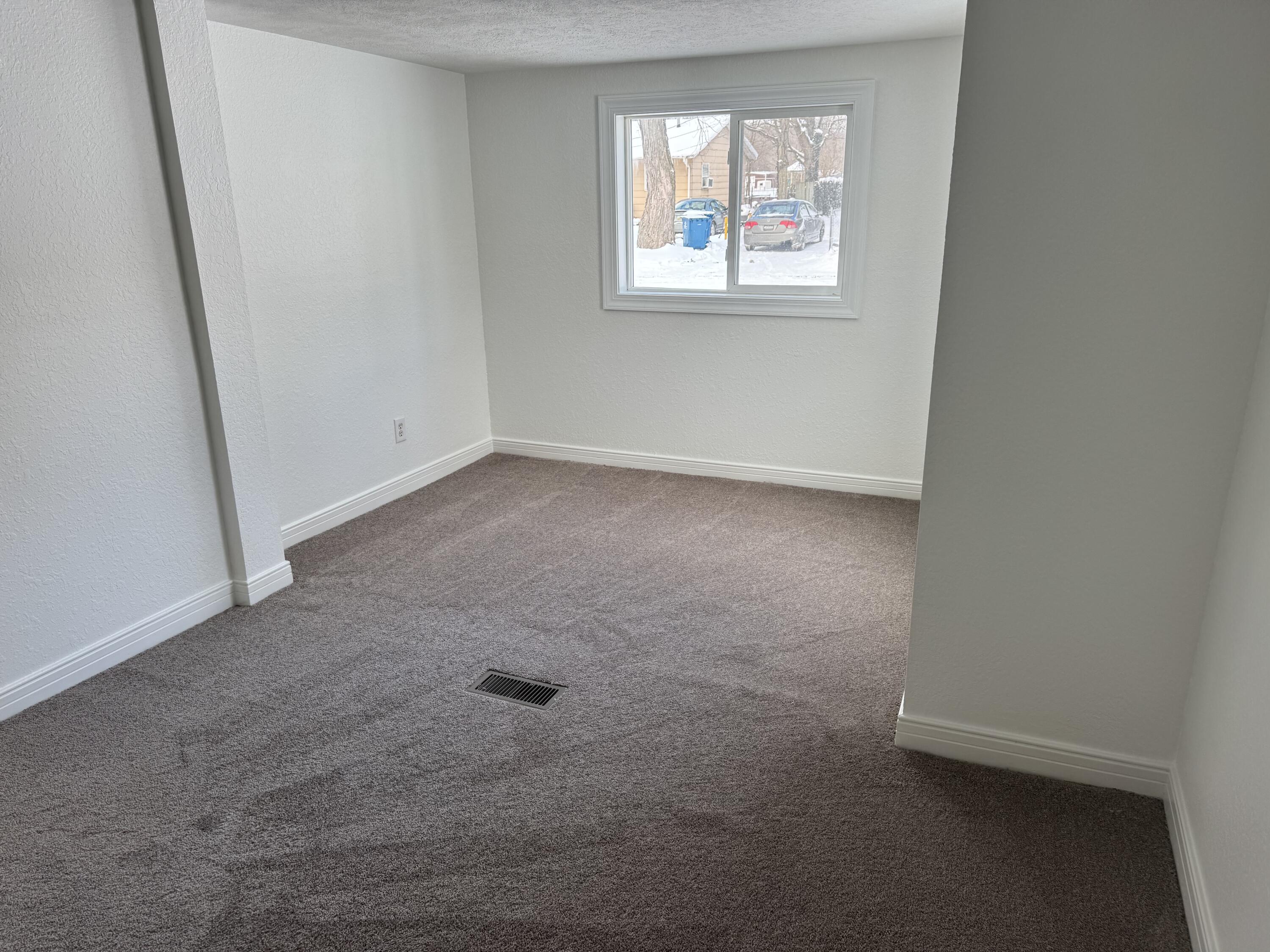 54 Maple Galesburg, MI 49053 - Photo 18 of 29 IMG_8881