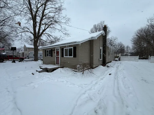 $169,900 | 54 Maple, Galesburg, MI 49053