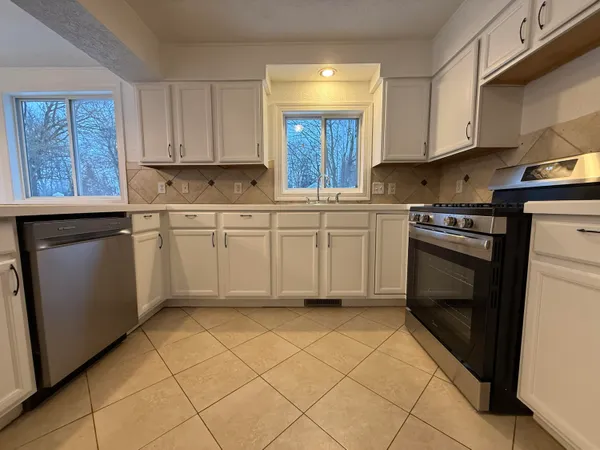 $169,900 | 54 Maple, Galesburg, MI 49053