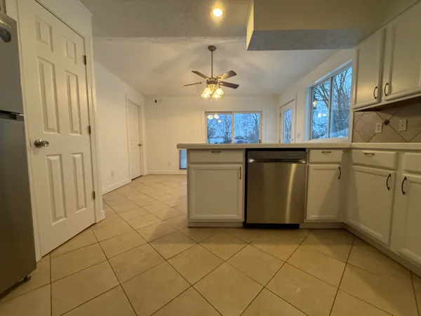 $169,900 | 54 Maple, Galesburg, MI 49053