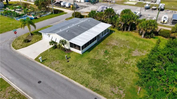 $260,000 | 1201 Chipewa Drive, Barefoot Bay, FL 32976