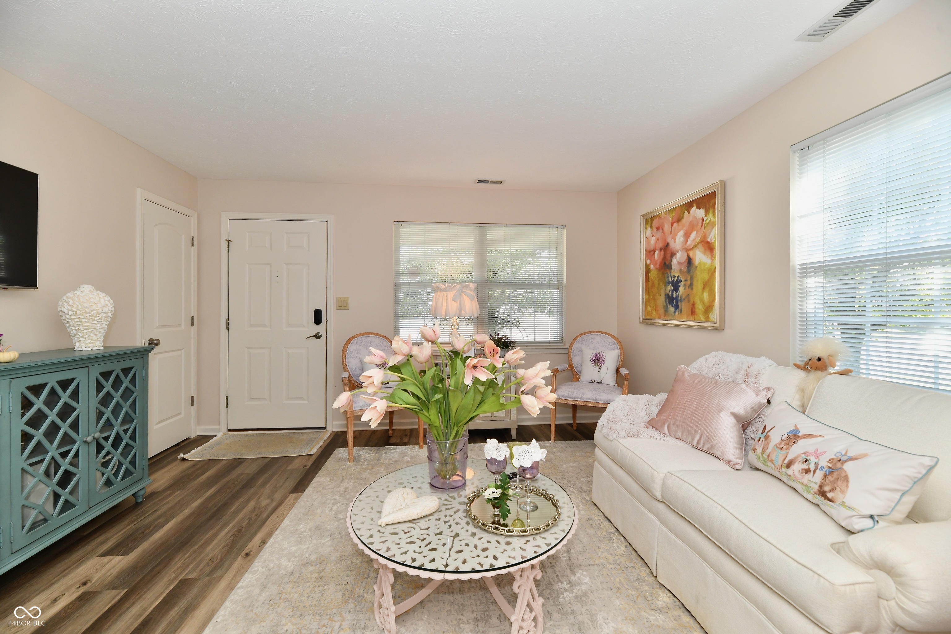 5668 Misty Ridge Circle Indianapolis, IN 46237 - Photo 8 of 37 Gallery Image 8