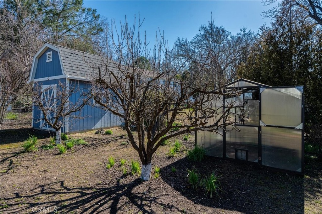 9305 Santa Lucia Road Atascadero, CA 93422 - Photo 35 of 41 a view of a house with a yard