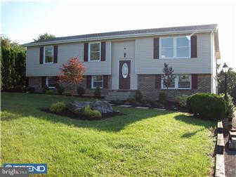 140 Beacon Road Sinking Spring, PA 19608 - Photo 1 of 1
