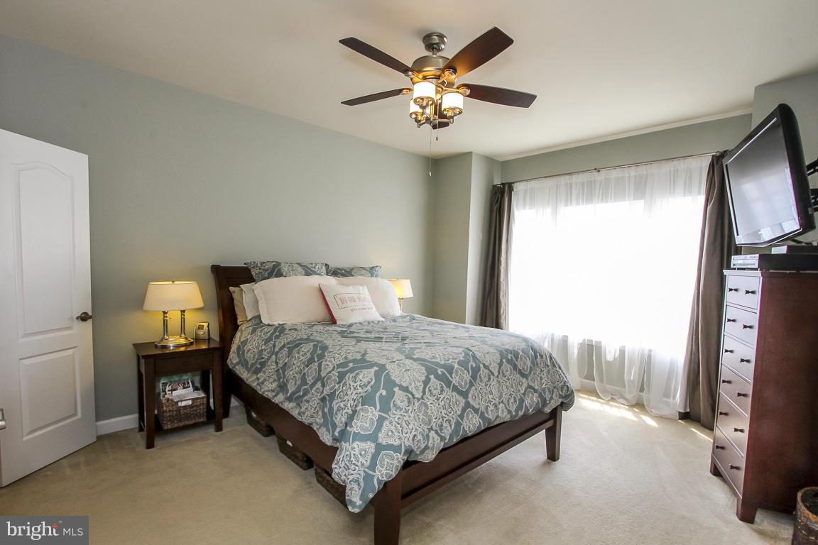 11603 Leesborough Circle Silver Spring, MD 20902 - Photo 14 of 31 Bedroom Primary