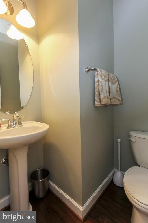 11603 Leesborough Circle Silver Spring, MD 20902 - Photo 24 of 31 Bath