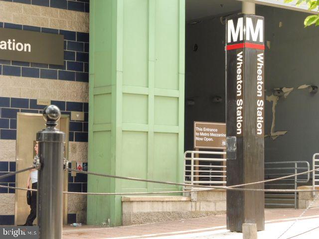 11603 Leesborough Circle Silver Spring, MD 20902 - Photo 5 of 31