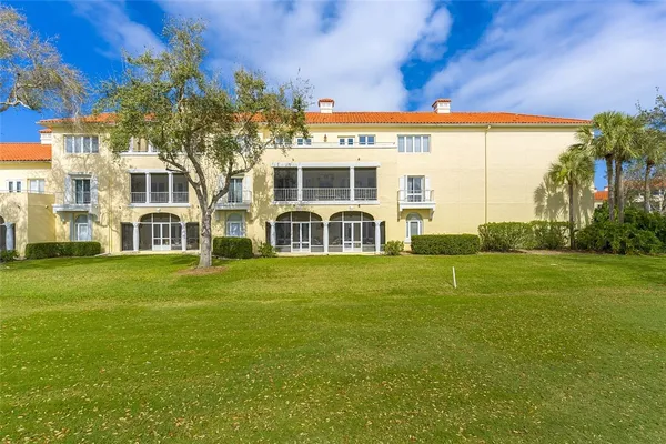 $3,000 | 5065 Harmony Circle, Unit 106, Vero Beach, FL 32967