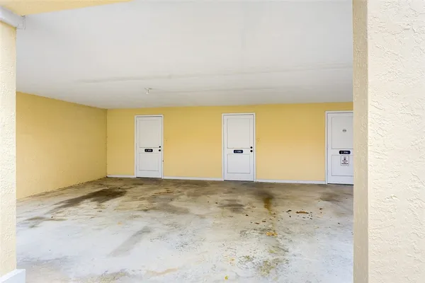 $3,000 | 5065 Harmony Circle, Unit 106, Vero Beach, FL 32967