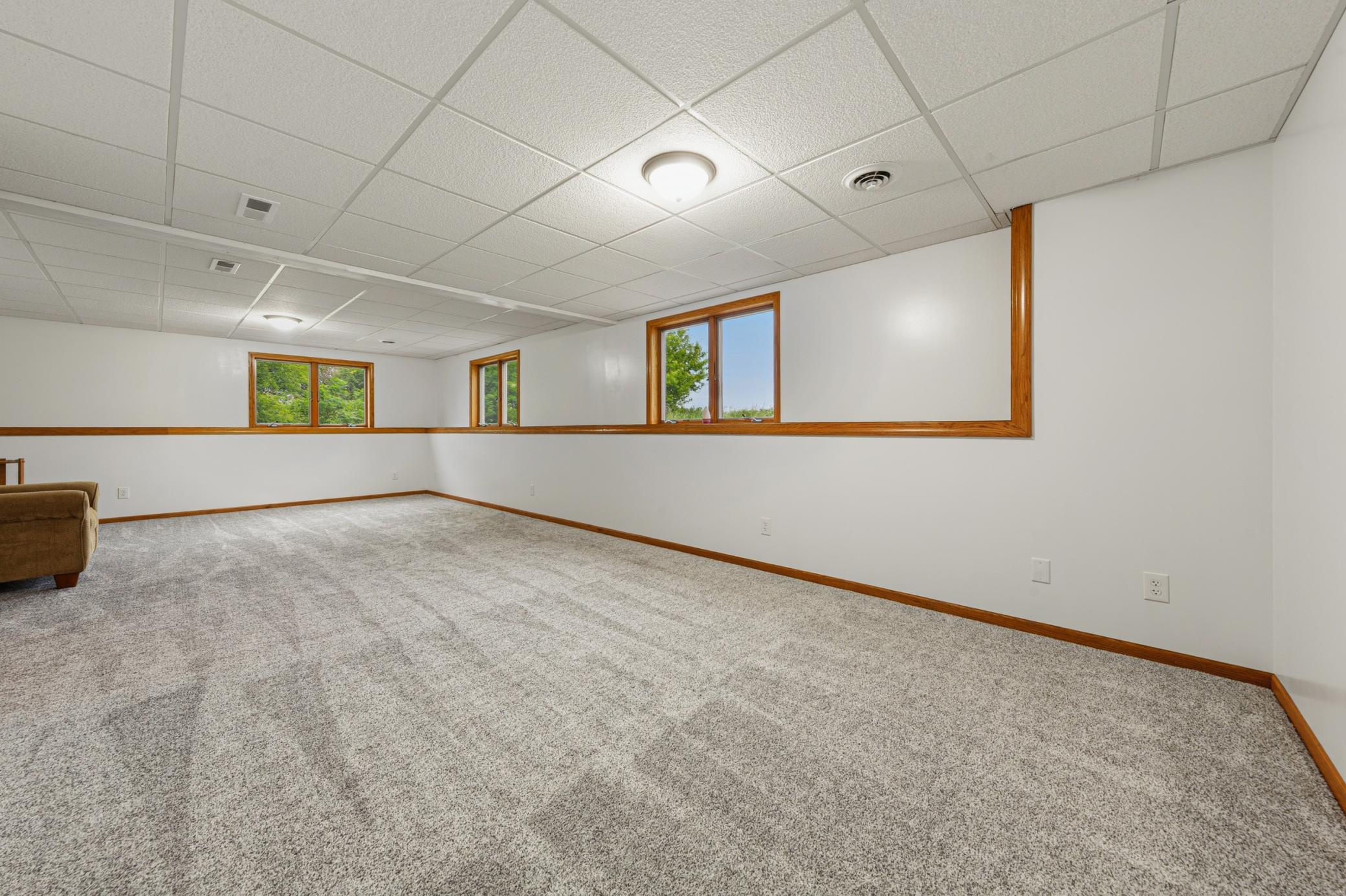 1555 Greenleaf Road Owatonna, MN 55060 - Photo 27 of 31