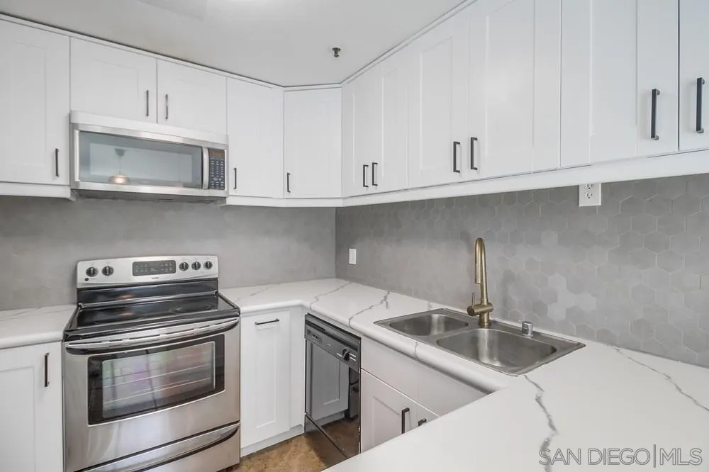 5645 Friars Road, Unit 363 San Diego, CA 92110 - Photo 16 of 74