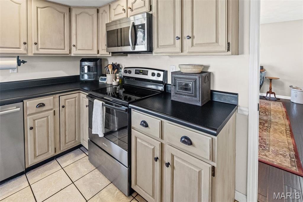 101 Adams Drive Waterloo, IL 62298 - Photo 16 of 42