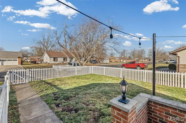 $349,900 | 101 Adams Drive, Waterloo, IL 62298