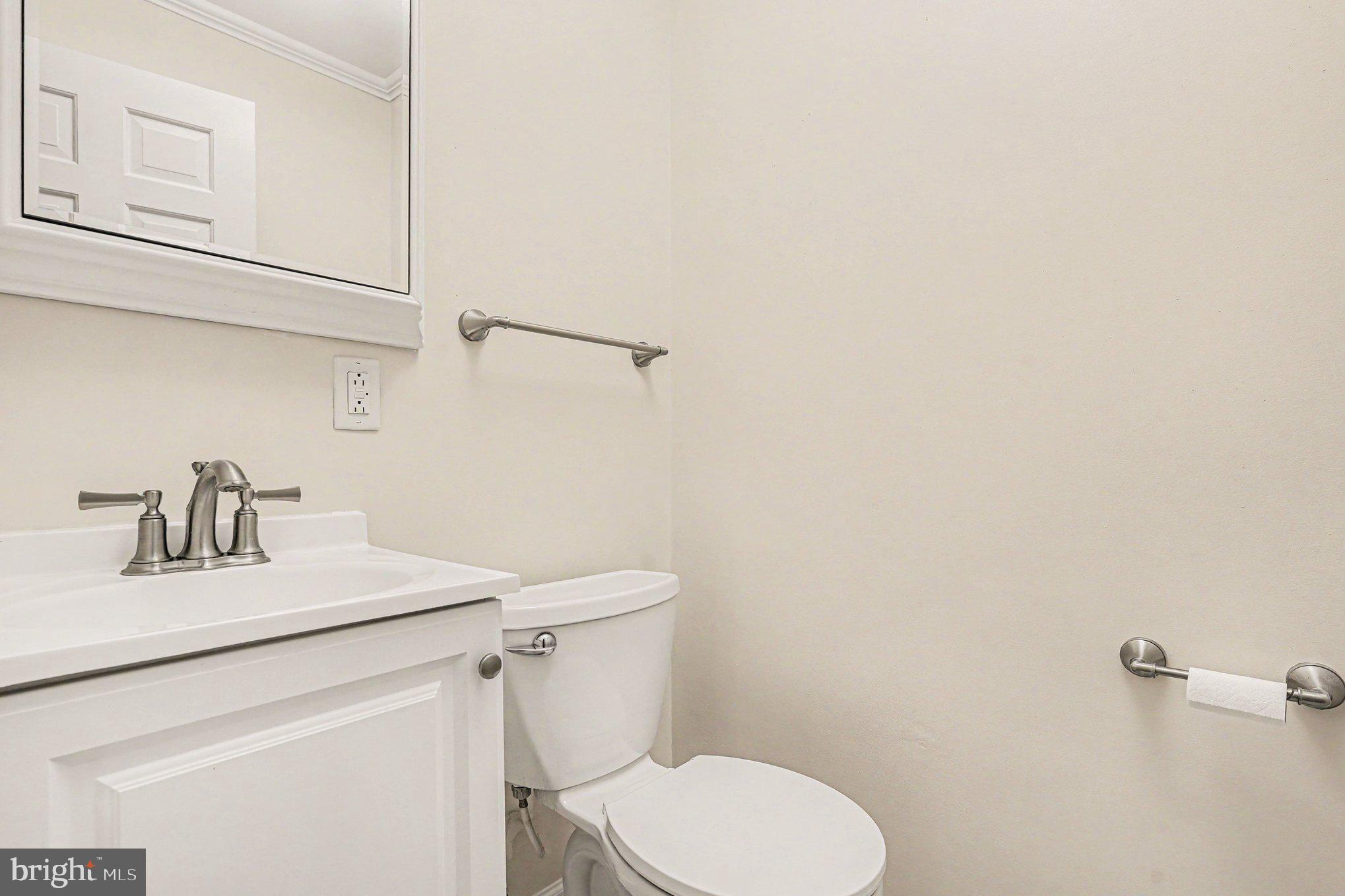 31 Filbert Road Elkton, MD 21921 - Photo 21 of 54 Main Level Half Bath