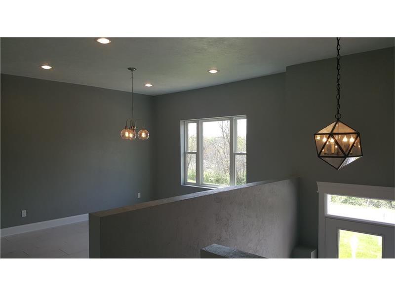 226 Pond Road Latrobe, PA 15650 - Photo 5 of 19 DINING ROOM
