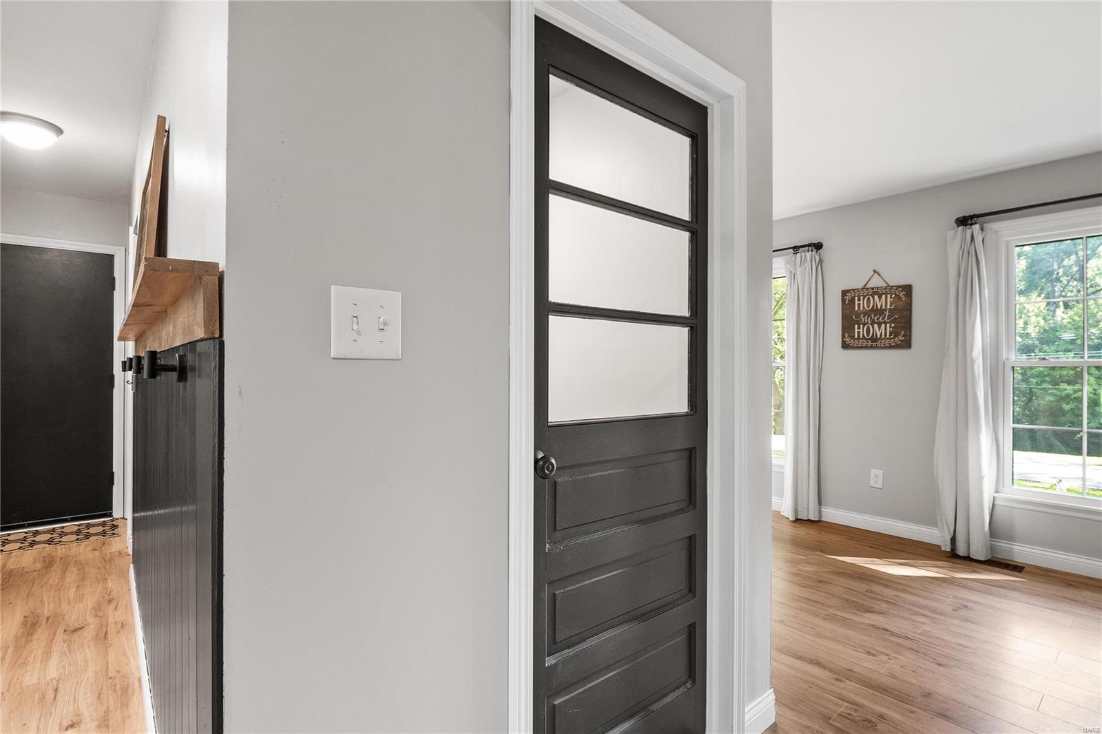 4185 Charbonier Road Hazelwood, MO 63031 - Photo 11 of 35