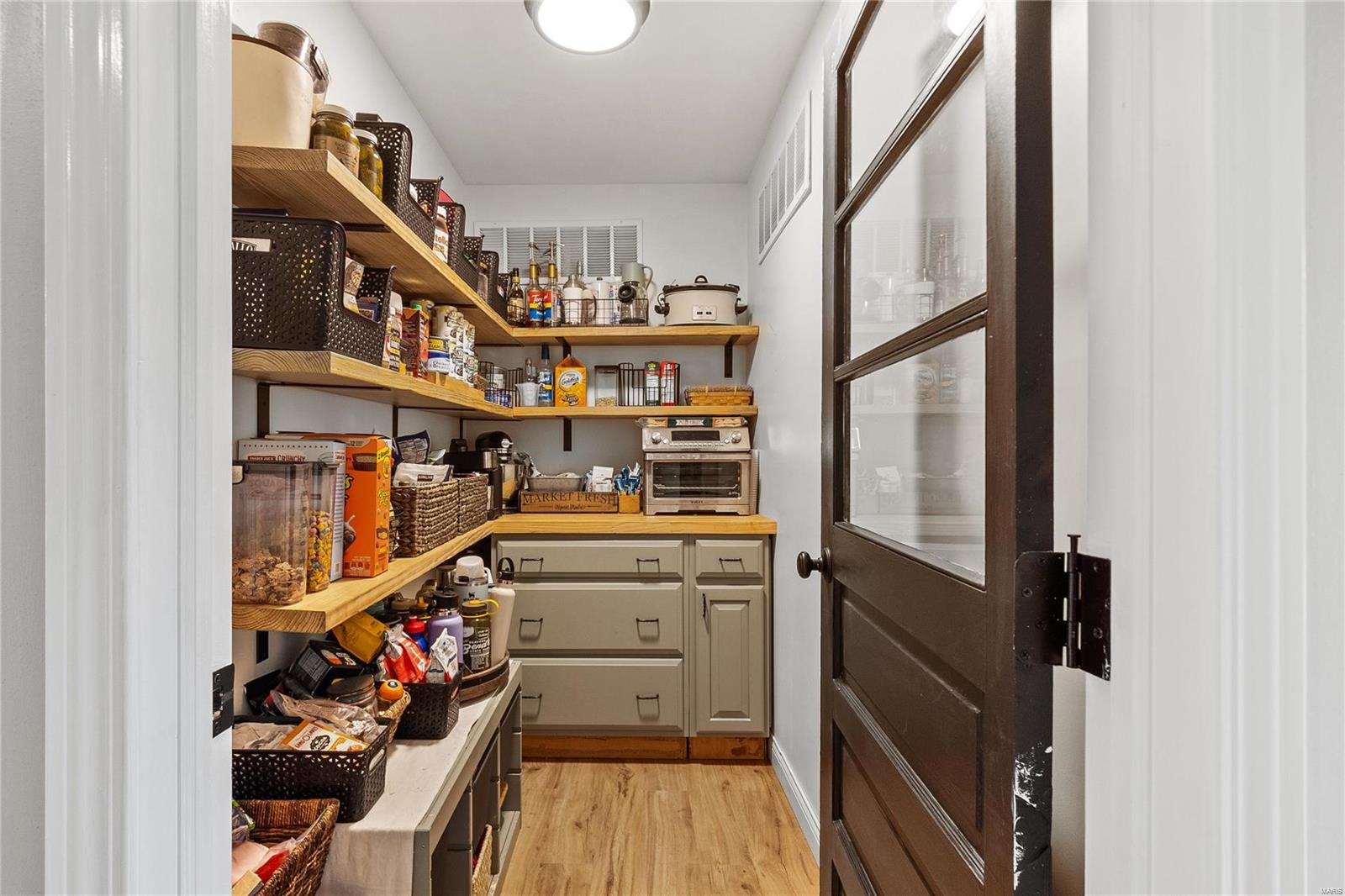 4185 Charbonier Road Hazelwood, MO 63031 - Photo 12 of 35