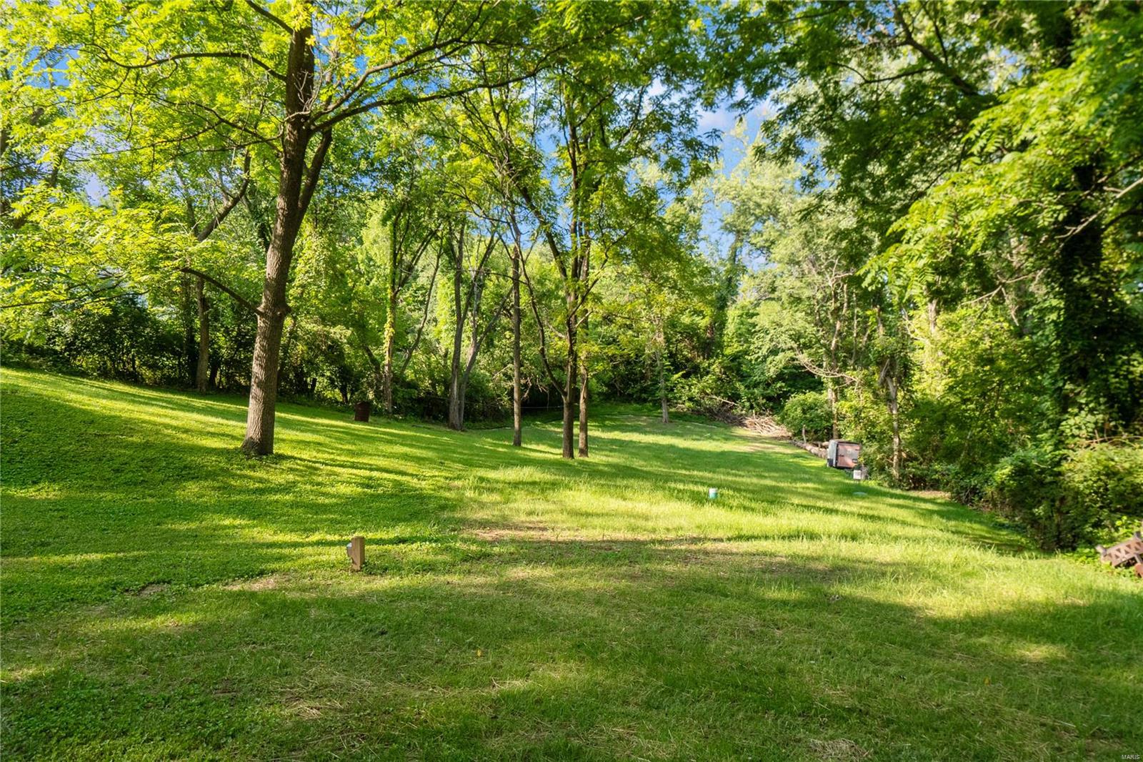 4185 Charbonier Road Hazelwood, MO 63031 - Photo 29 of 35