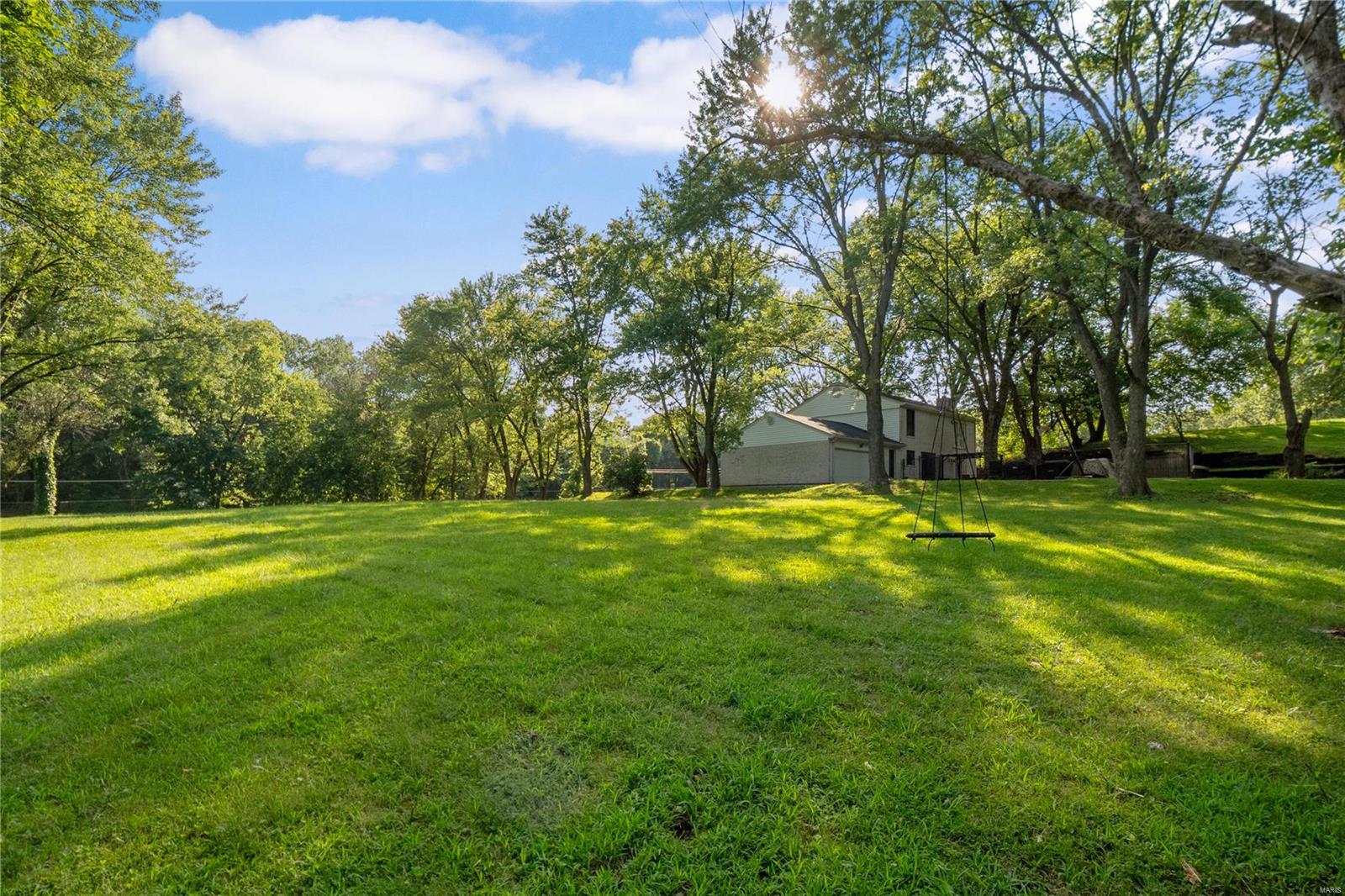 4185 Charbonier Road Hazelwood, MO 63031 - Photo 31 of 35