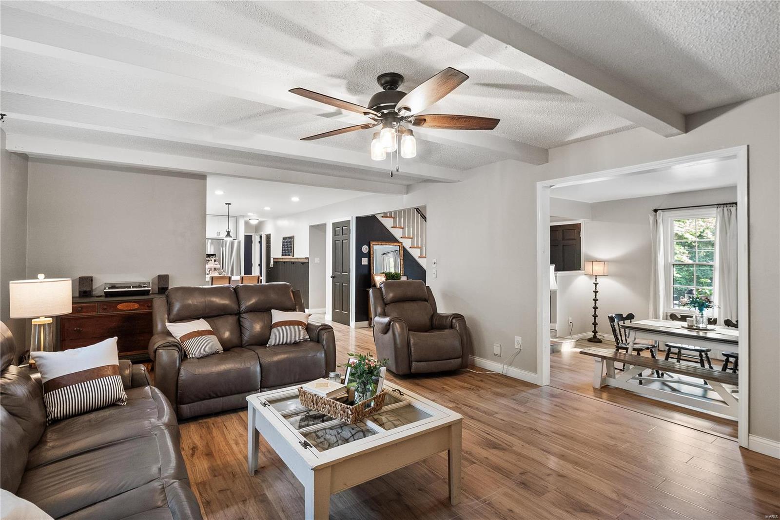 4185 Charbonier Road Hazelwood, MO 63031 - Photo 7 of 35