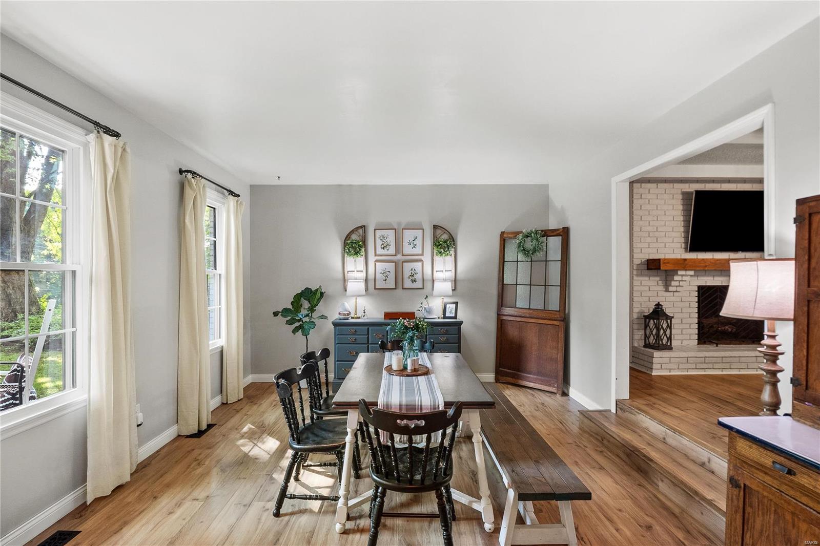 4185 Charbonier Road Hazelwood, MO 63031 - Photo 8 of 35