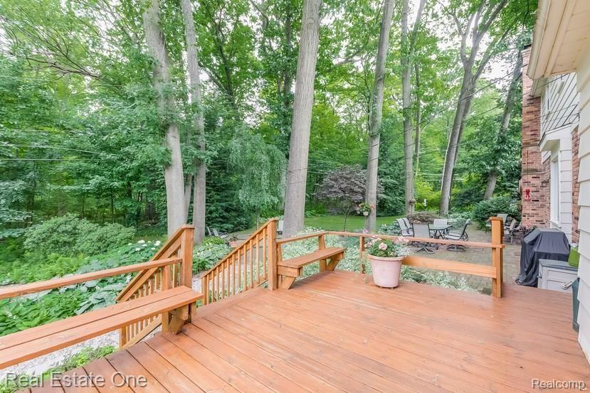 30067 Fox Grove Road Farmington Hills, MI 48334 - Photo 26 of 29