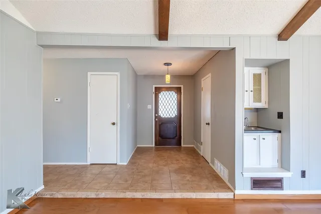 $2,195 | 35 Shepherds Cove, Abilene, TX 79605