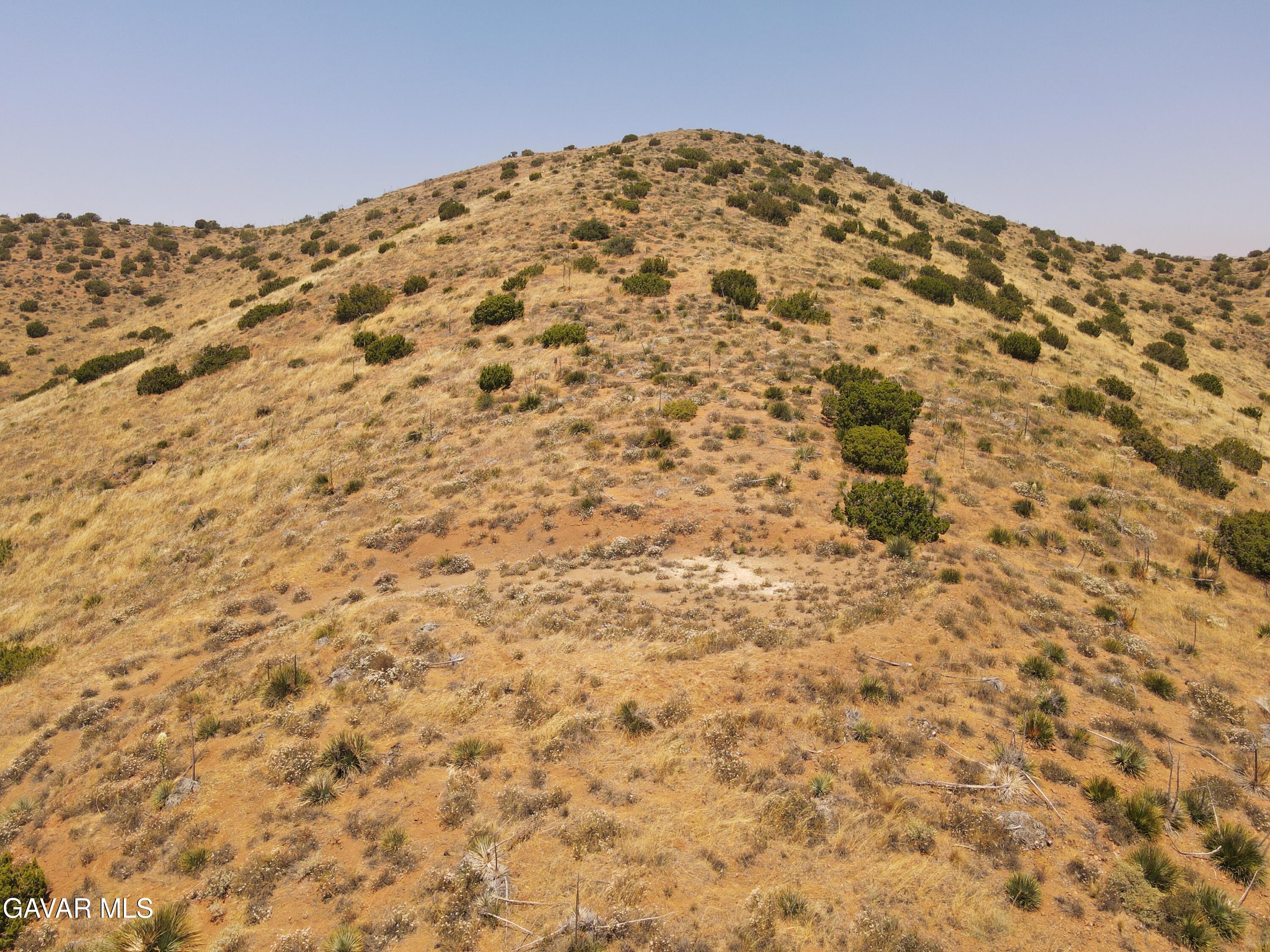 Valleysage Road Agua Dulce, CA 91390 - Photo 5 of 7 little pad
