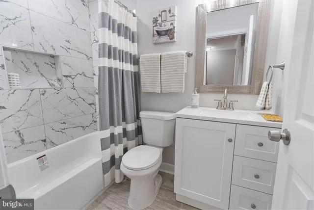 $799,999 | 18816 Stoneyhurst Street, Olney, MD 20832