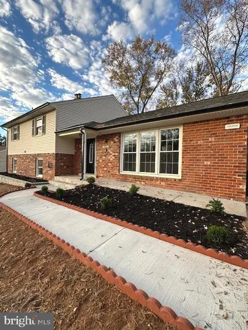 $799,999 | 18816 Stoneyhurst Street, Olney, MD 20832