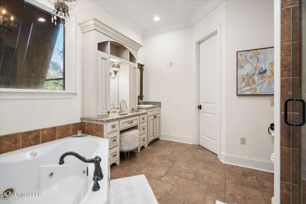 $679,000 | 16 Sunset Circle, Hattiesburg, MS 39402