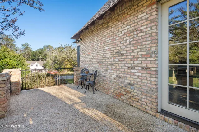 $679,000 | 16 Sunset Circle, Hattiesburg, MS 39402