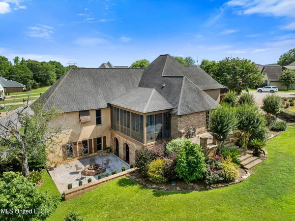 $679,000 | 16 Sunset Circle, Hattiesburg, MS 39402