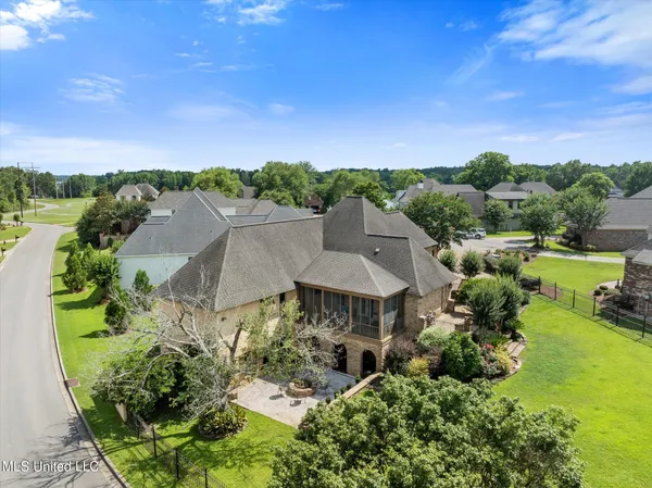 $679,000 | 16 Sunset Circle, Hattiesburg, MS 39402