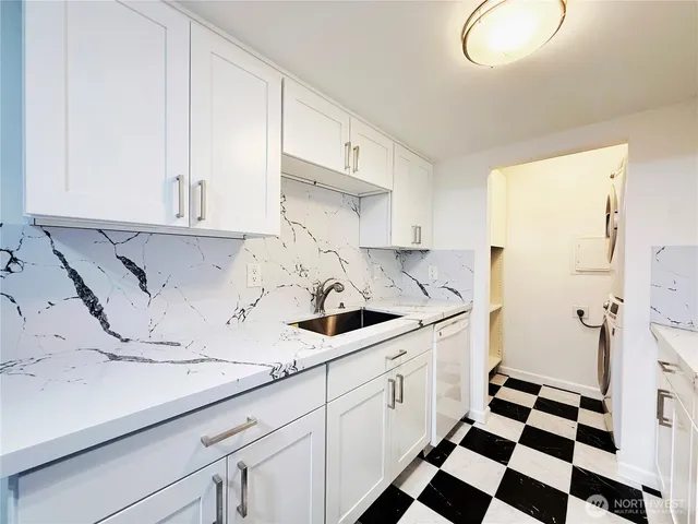 $275,000 | 3513 South 160th Street, Unit B4, SeaTac, WA 98188