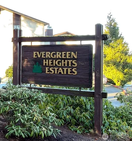 $275,000 | 3513 South 160th Street, Unit B4, SeaTac, WA 98188