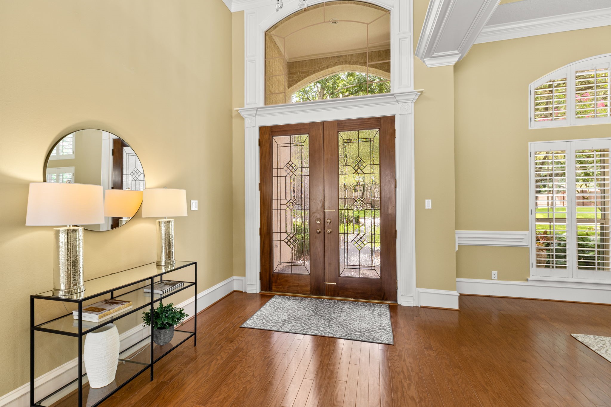 6610 Radley Drive Spring, TX 77379 - Photo 6 of 50 Large foyer w/ 20' ceiling opens to formal dining and living rooms.