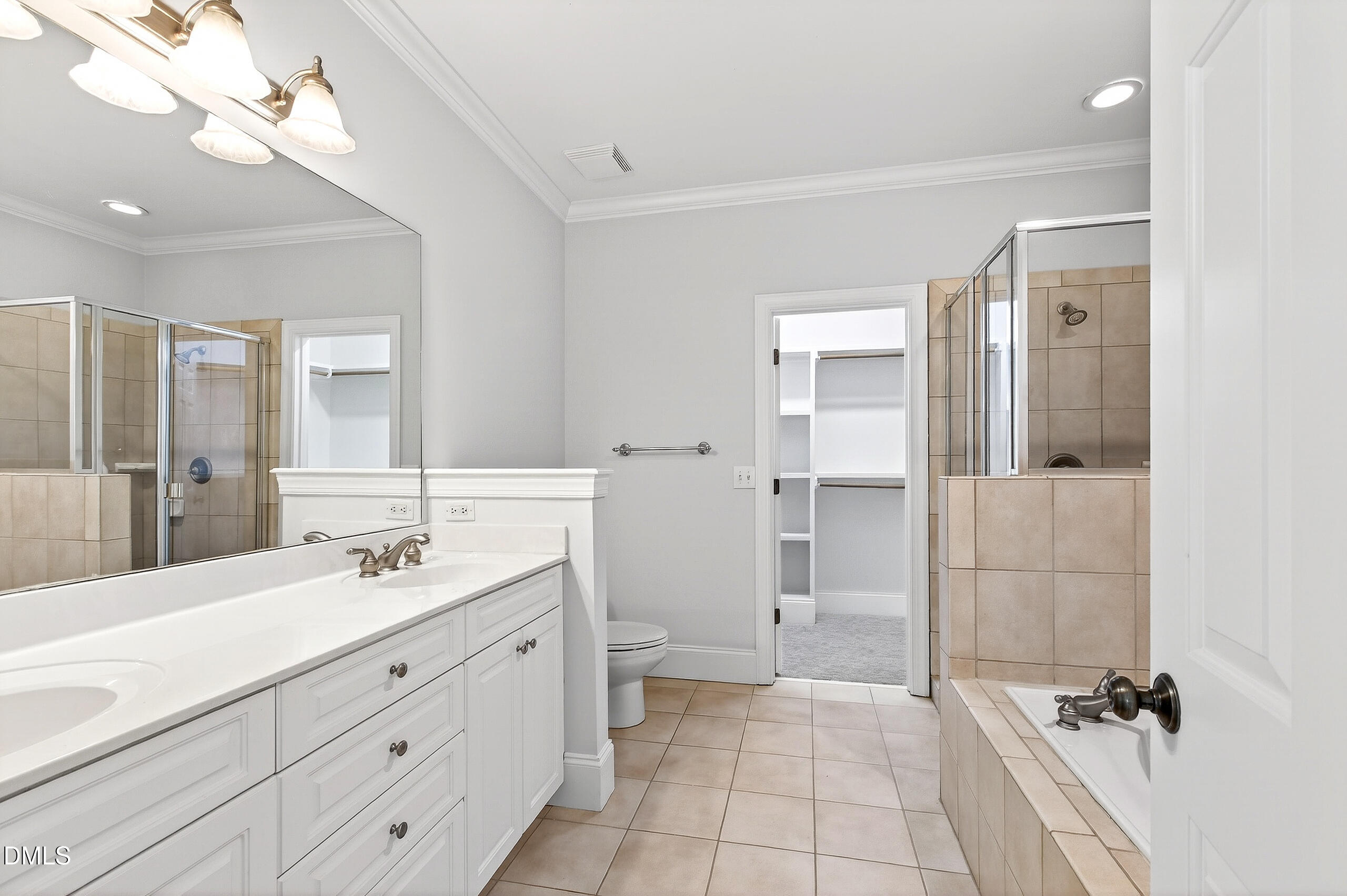 816 Running Brook Trail Raleigh, NC 27609 - Photo 20 of 31 Ensuite w garden tub and separate shower