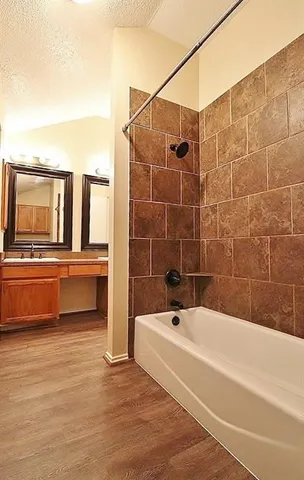 $1,995 | 910 Elliott Drive, Cedar Hill, TX 75104