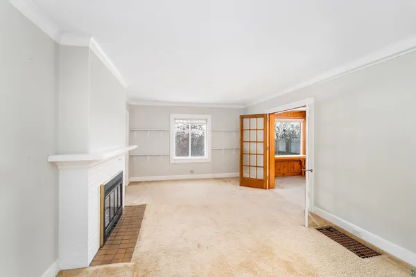 $325,000 | 16 South 25th Avenue East, Duluth, MN 55812