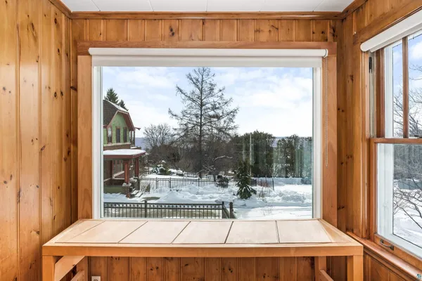 $325,000 | 16 South 25th Avenue East, Duluth, MN 55812