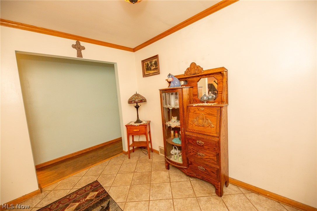 9820 Whippoorwill Road Diamond, OH 44412 - Photo 9 of 35 Gallery Image 9