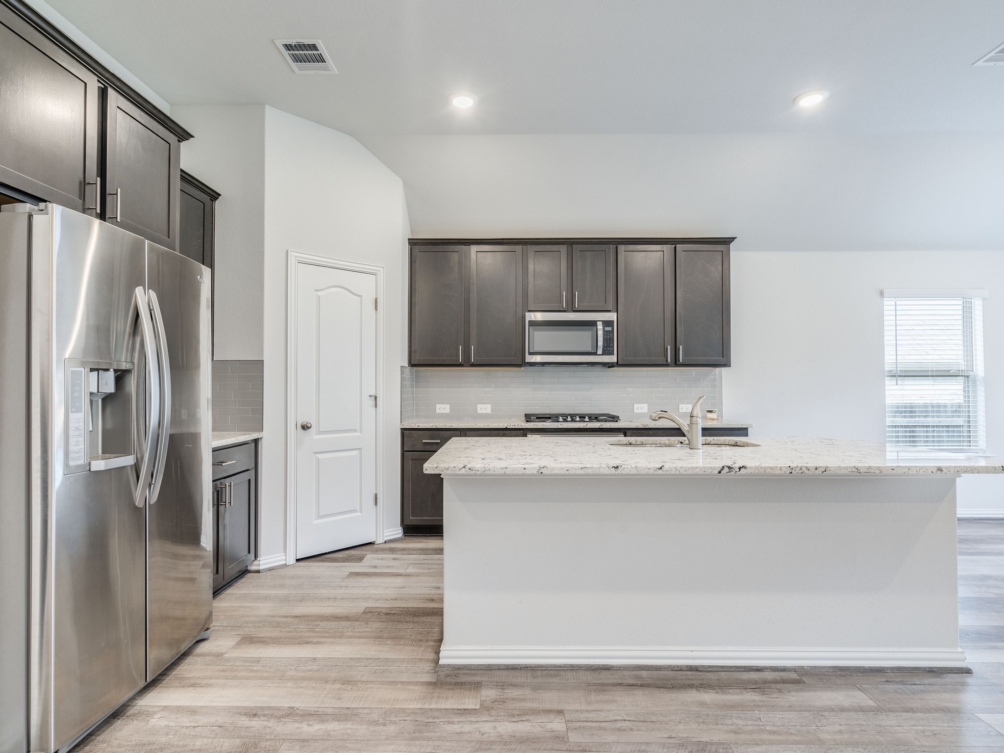 201 Oleander Loop Buda, TX 78610 - Photo 8 of 29