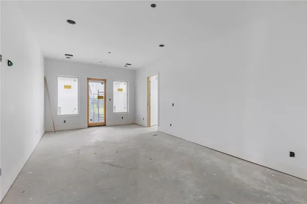 $6,499,999 | 202-404 Blackberry Lane, Washington, TX 77880